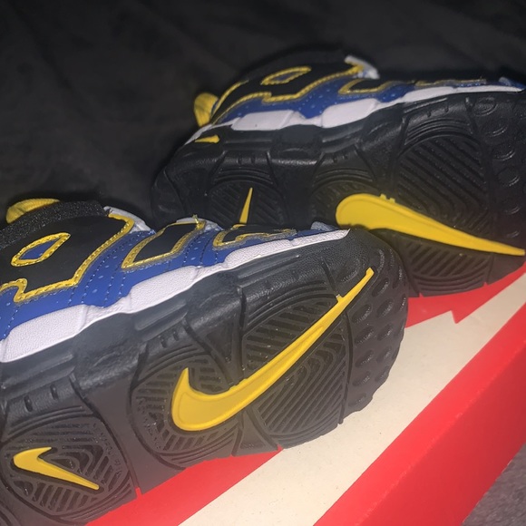 Baby Sneakers Nike Uptempo - Picture 2 of 4